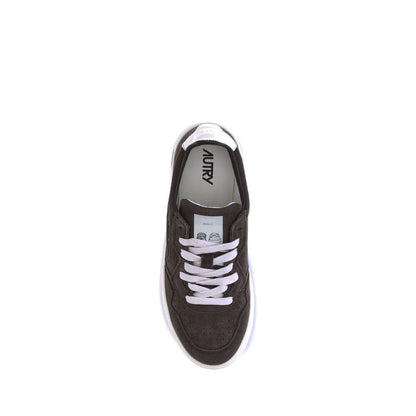Medalist Low Sneakers