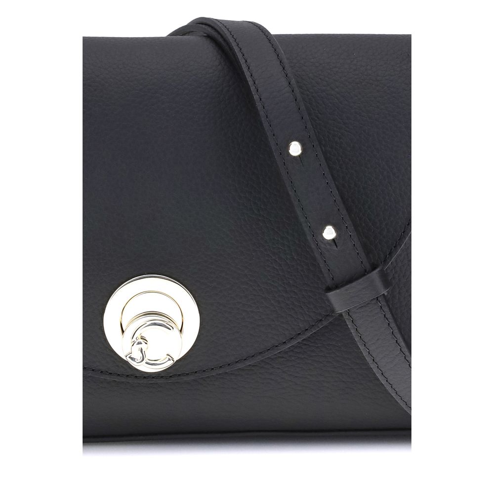 Nikla Shoulder Bag