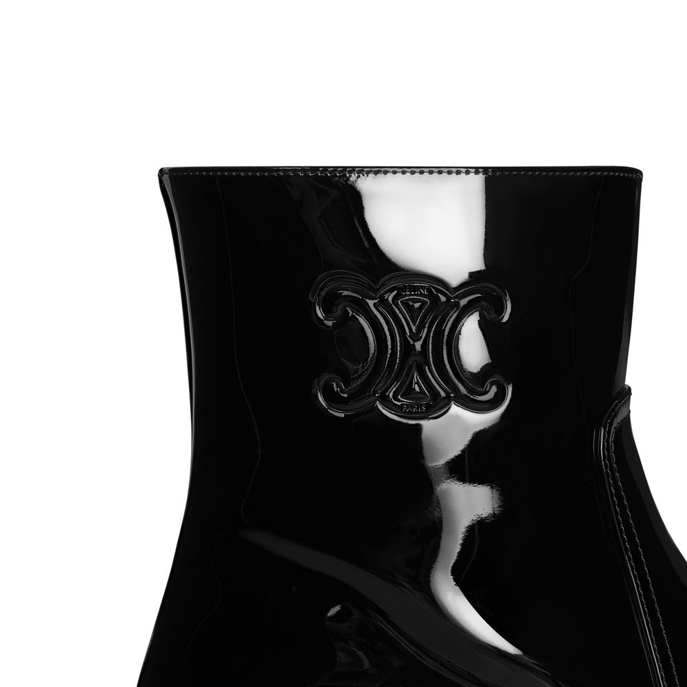 Triomphe Zipped Leather Boots