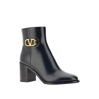 VLogo Leather Ankle Boots