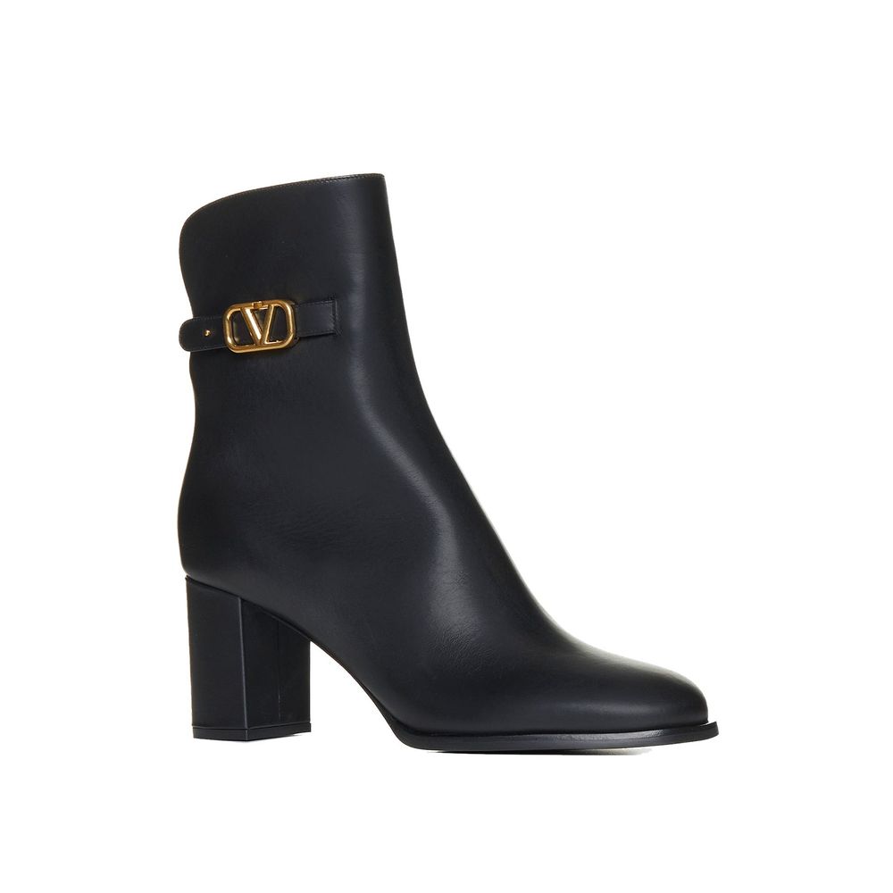 VLogo Signature Leather Boots