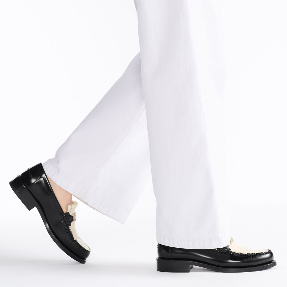 Emblem Leather Loafers