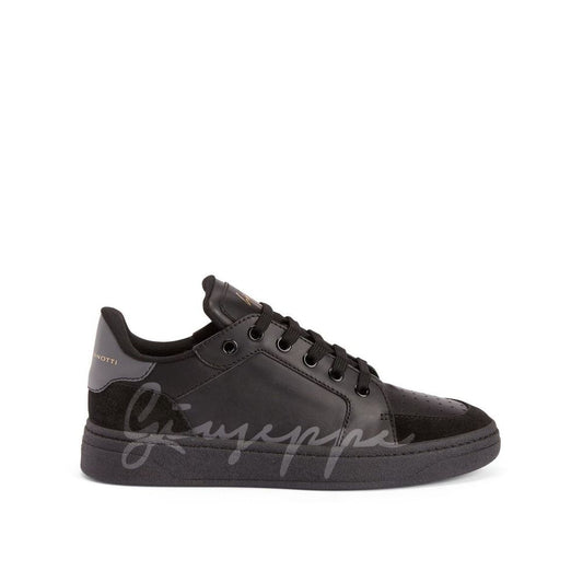 Low-Top Sneakers
