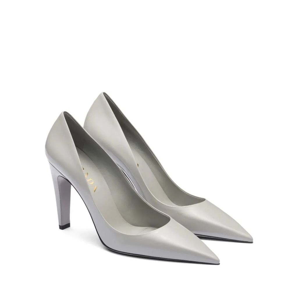 Brushed Leather Pumps