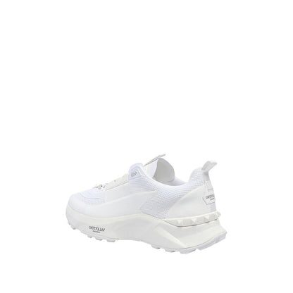 True Act Sneakers