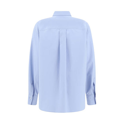 Shirt with iconic jewelry detail