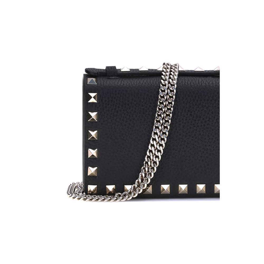 Wallet with chain