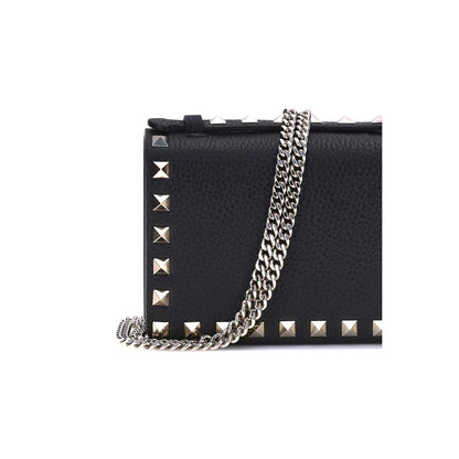 Wallet with chain