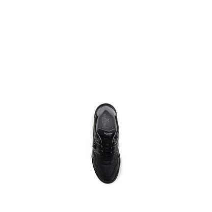 One Stud Low-Top Sneakers