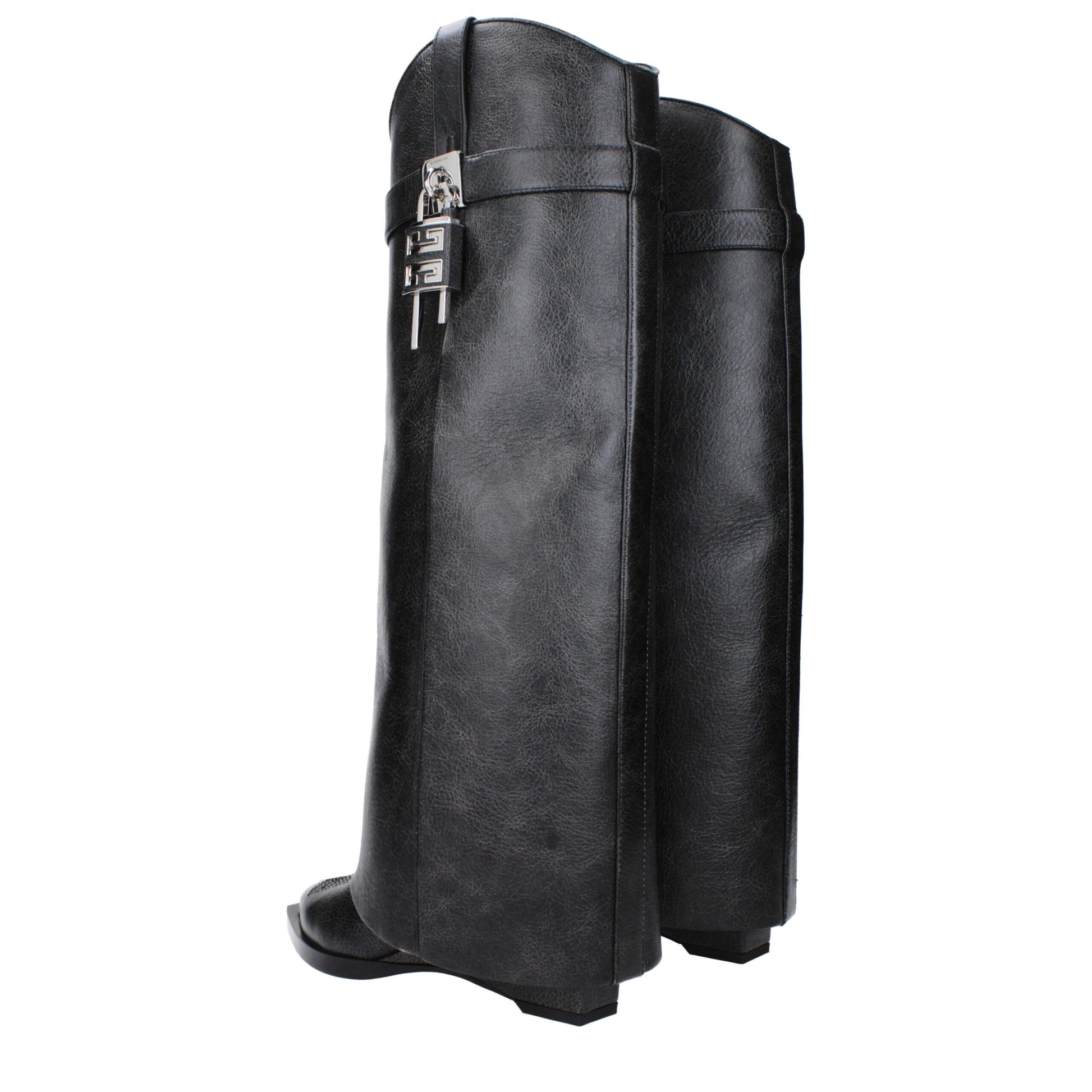 Bota de piel negra