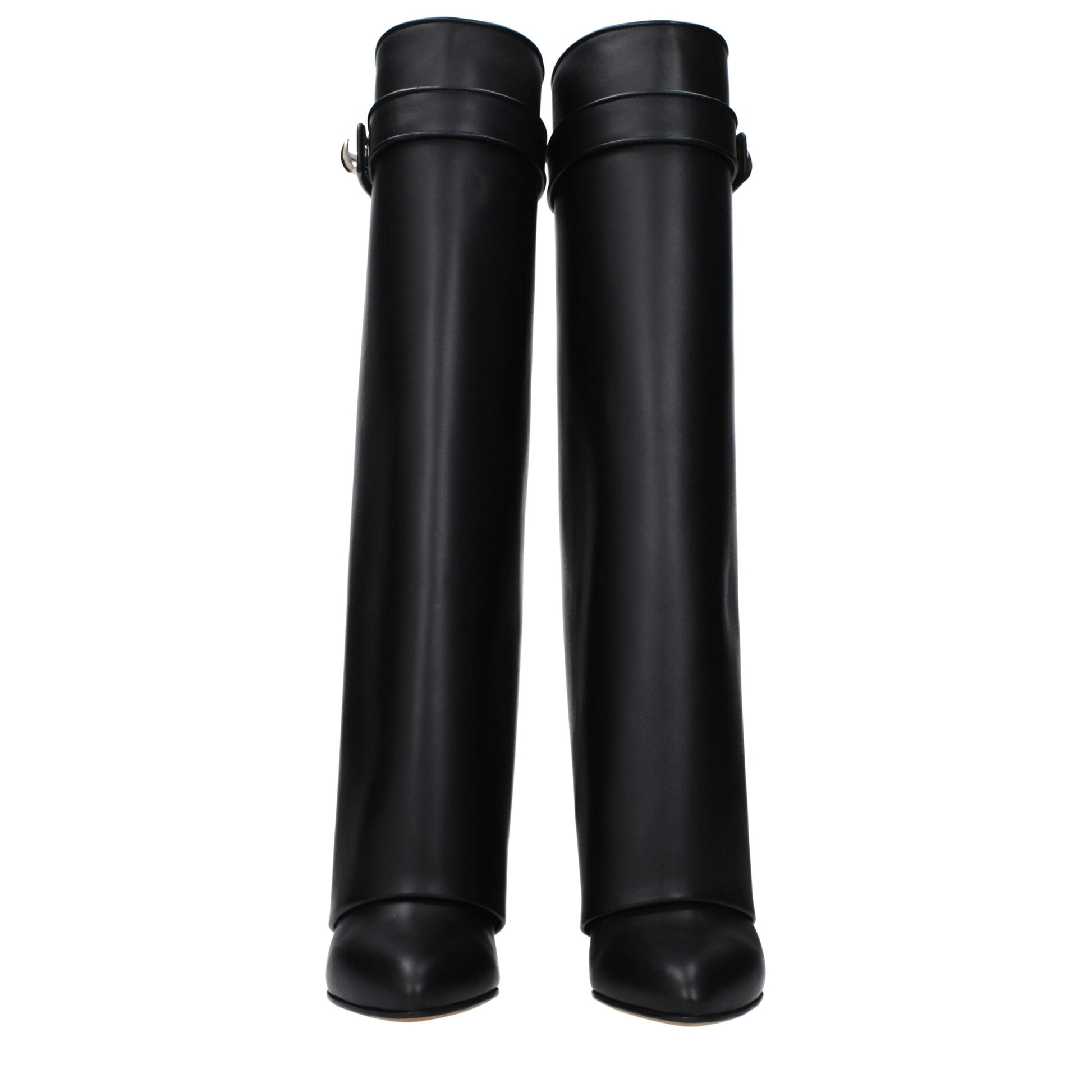Bota de piel negra