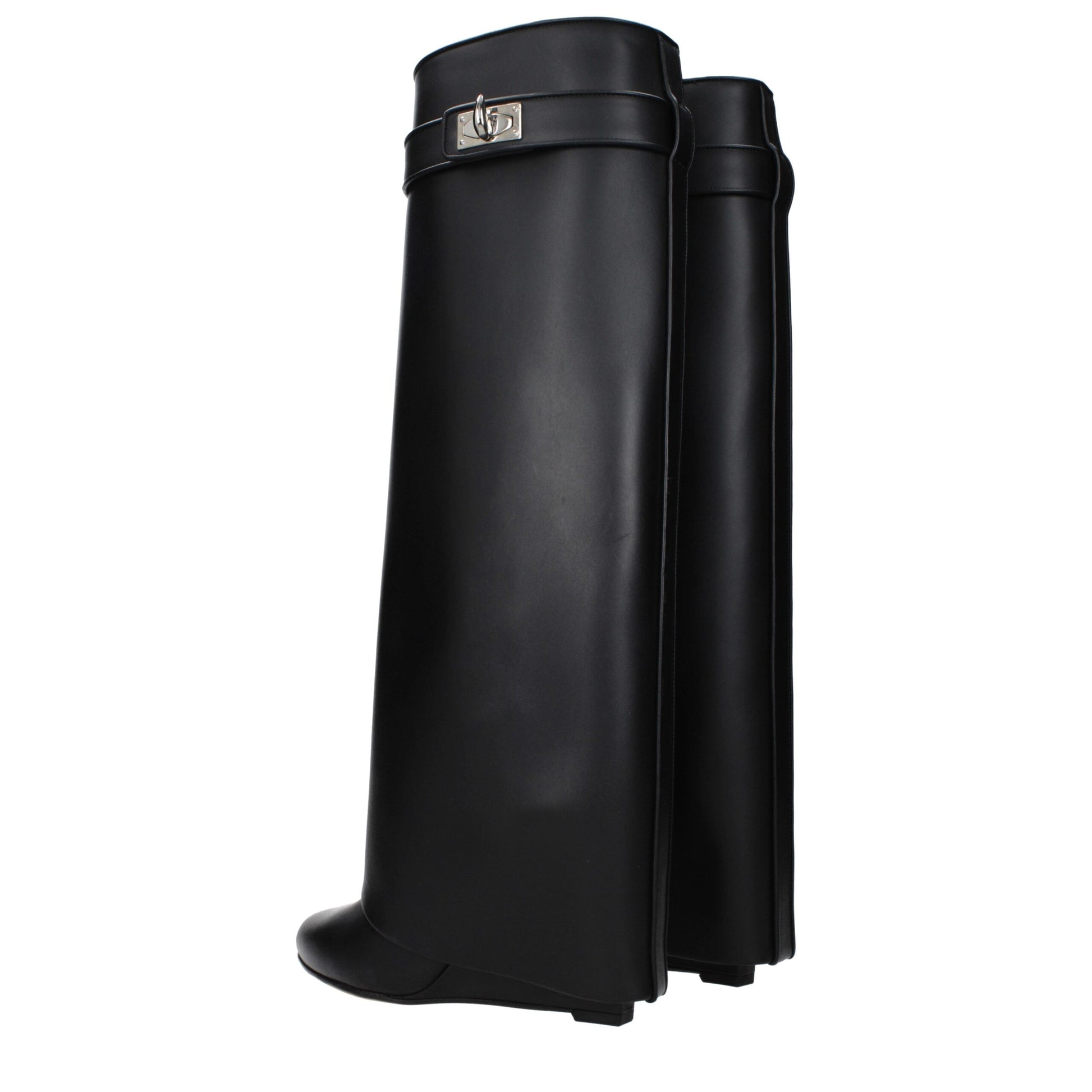 Bota de piel negra