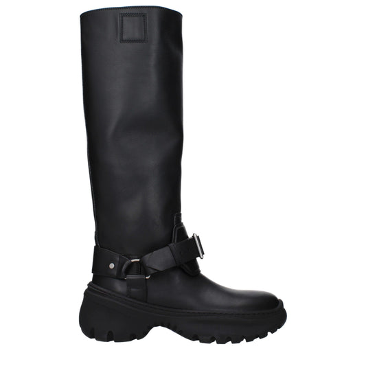 Bota de piel negra
