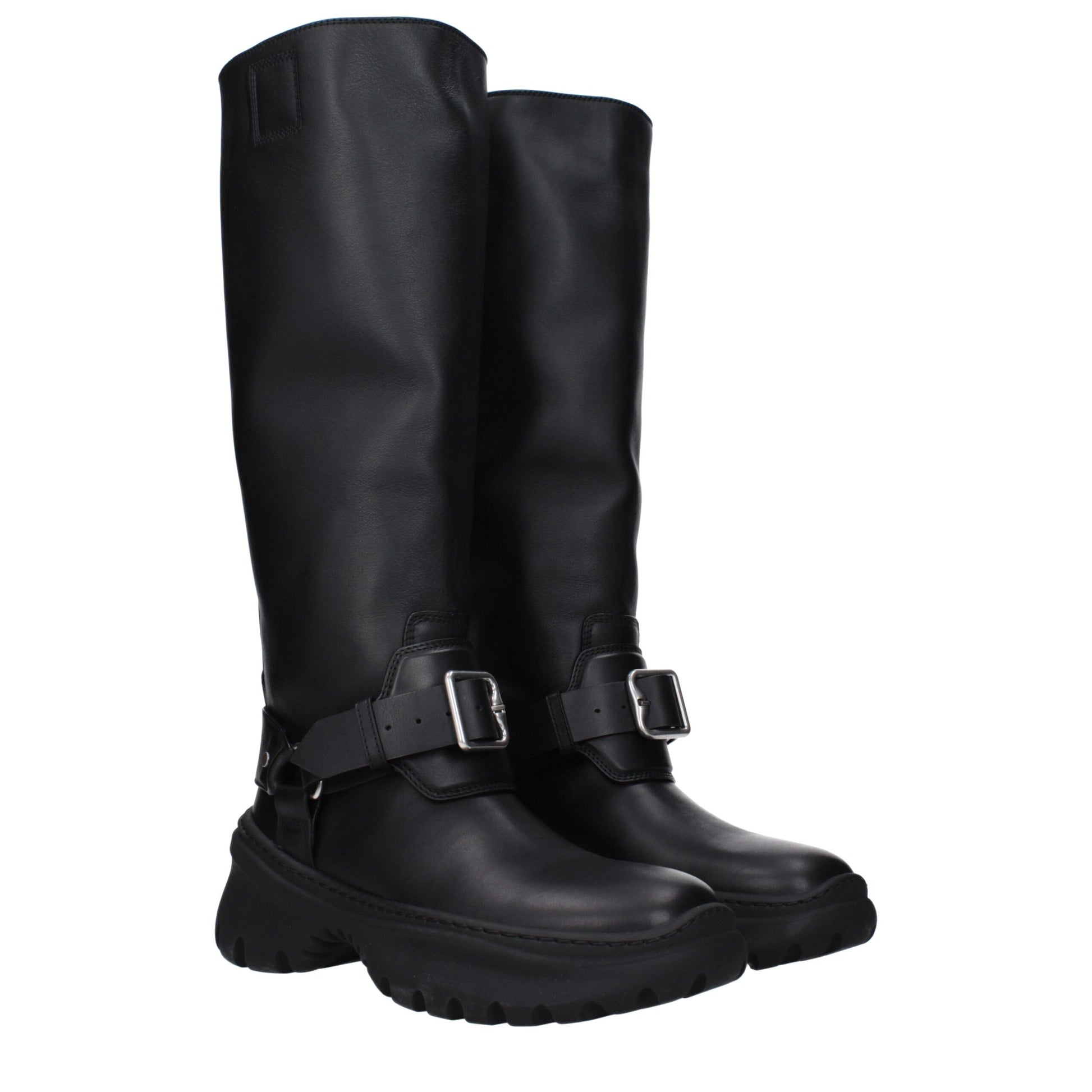 Bota de piel negra