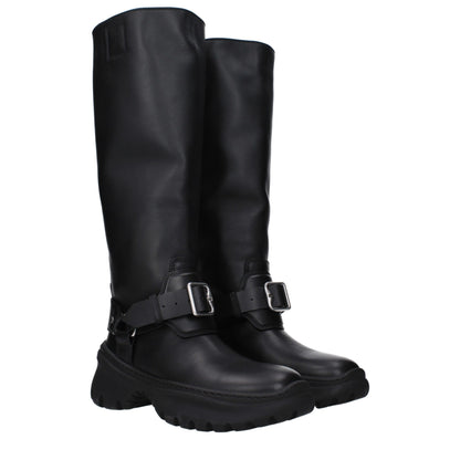 Bota de piel negra