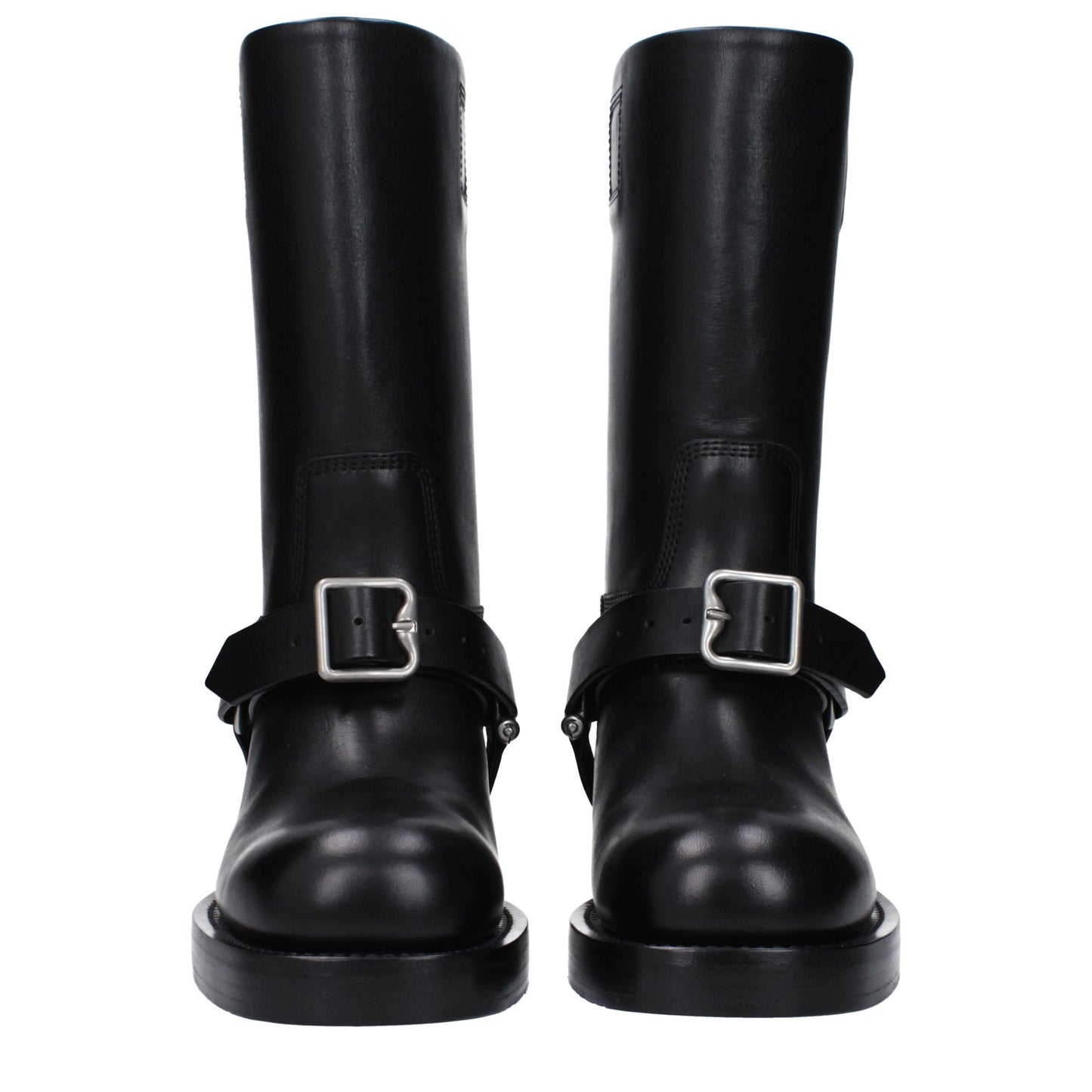 Bota de piel negra