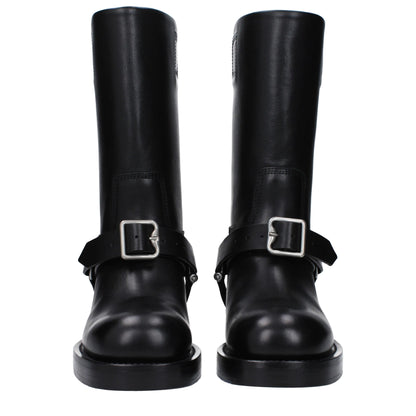 Bota de piel negra