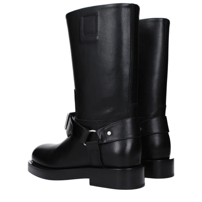 Bota de piel negra