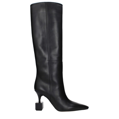 Bota de piel negra
