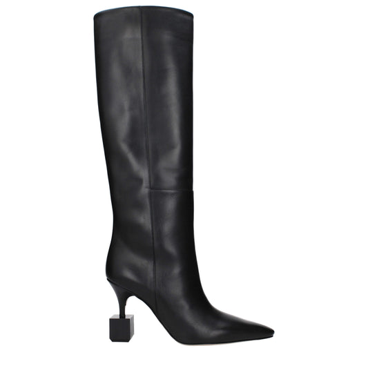 Bota de piel negra