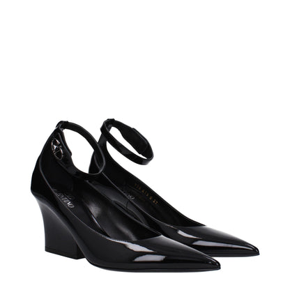 Black Leather Broch