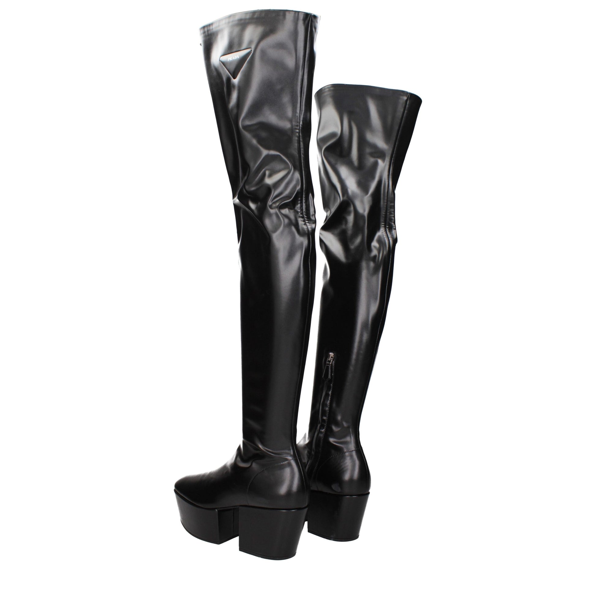 Bota de piel negra