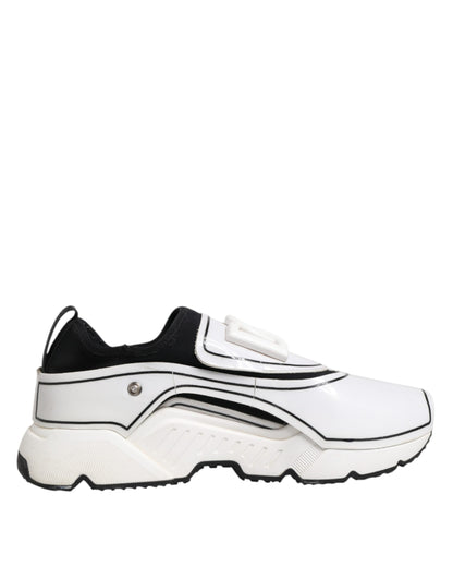 White Black Logo Plaque Daymaster Men Sneakers Shoes