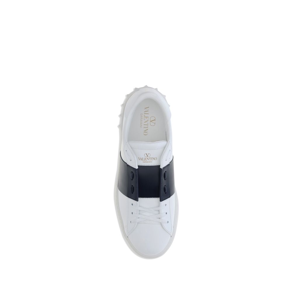 Open Sneakers
