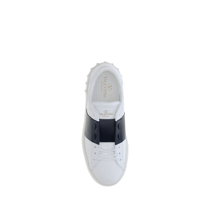 Open Sneakers