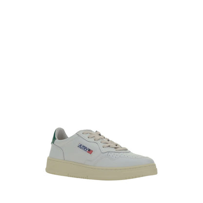 Low 01 Sneakers