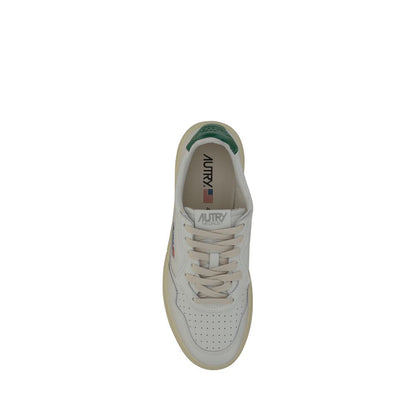 Low 01 Sneakers