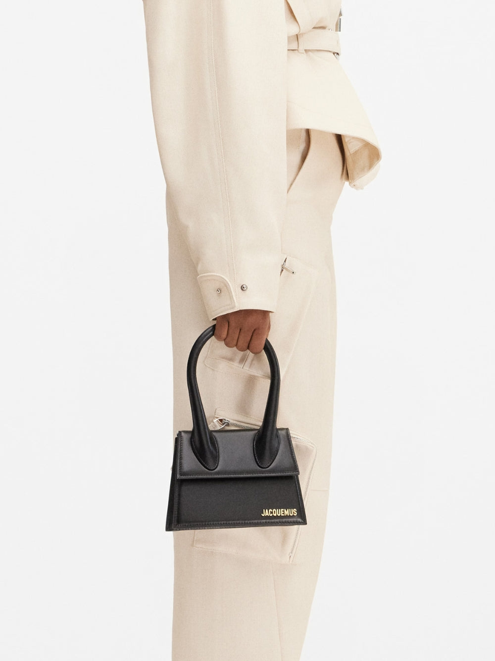 Le Chiquito Moyen Black Bag