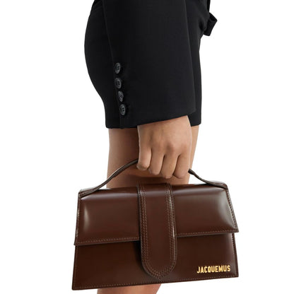 Bolso de piel marrón