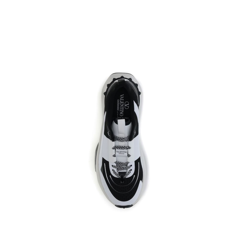 True Act Sneakers