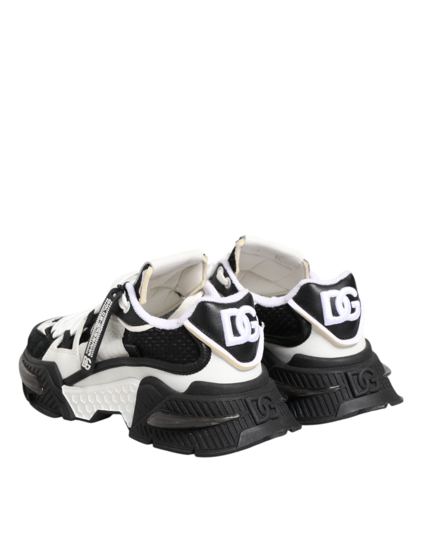 White Black Logo Airmaster Sneakers Shoes