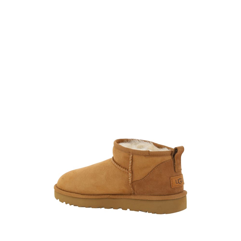 Ultra Mini Boots