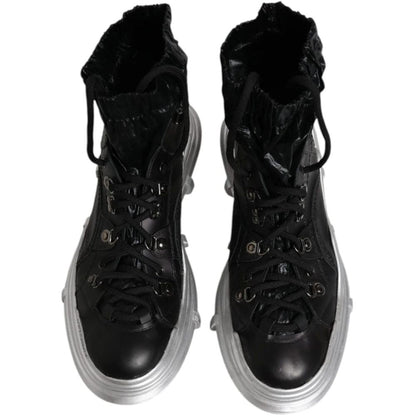 Black Nylon Boot