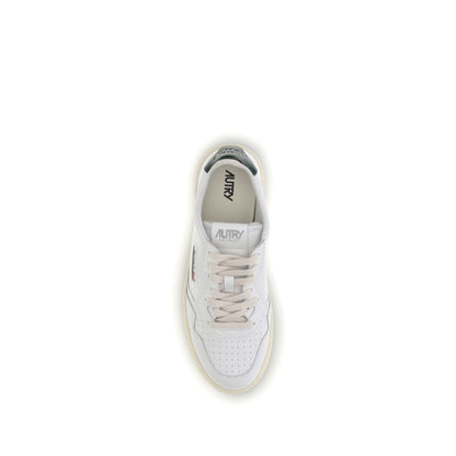 Medalist Low Sneakers
