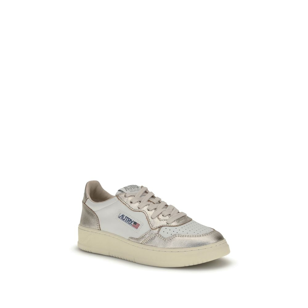 Medalist Low Sneakers