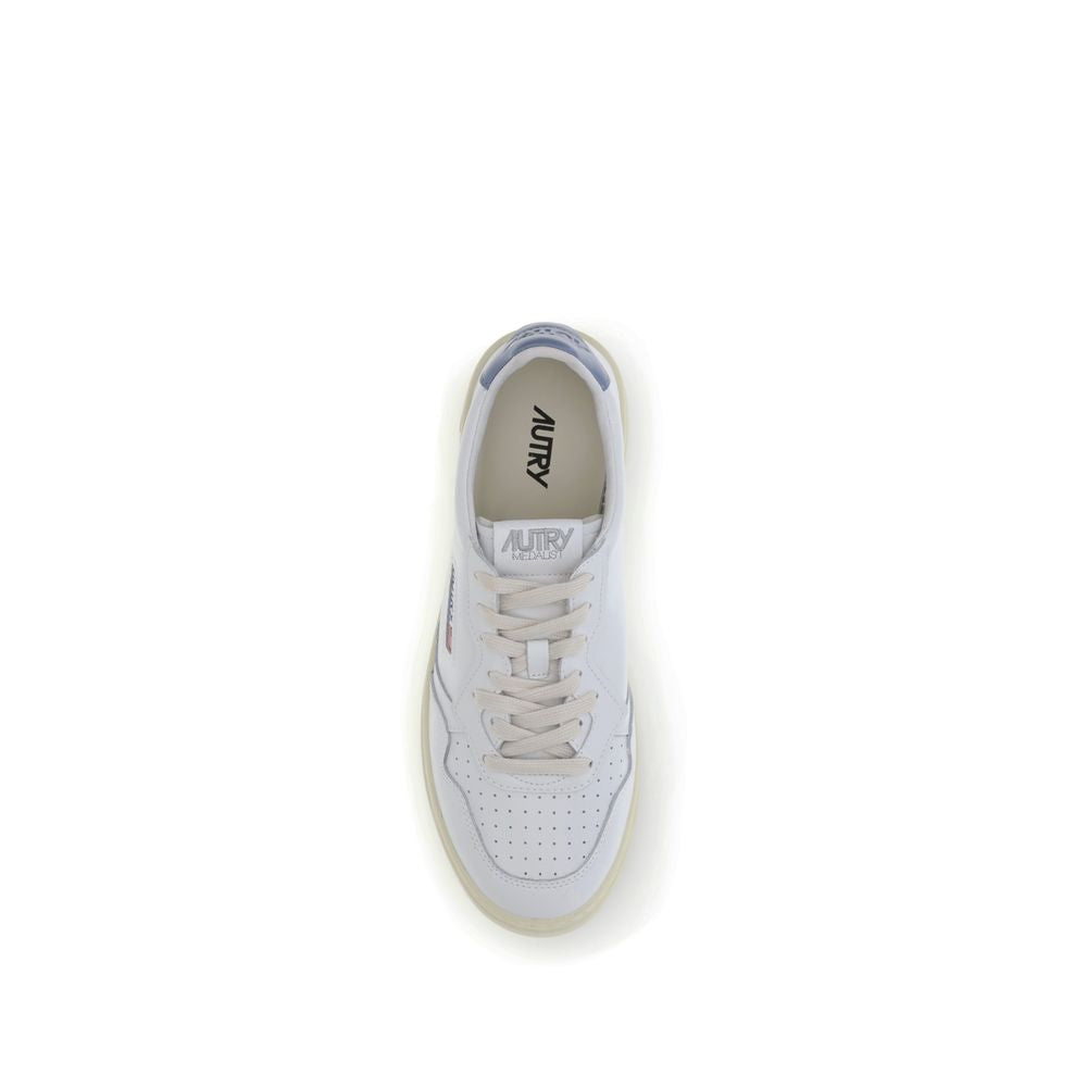 Medalist Low Sneakers