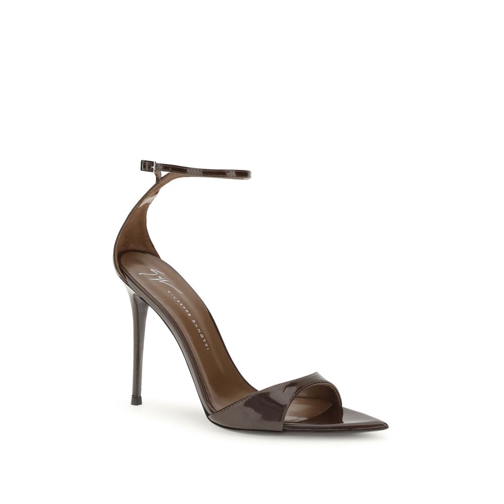 Intriigo Strap Sandals