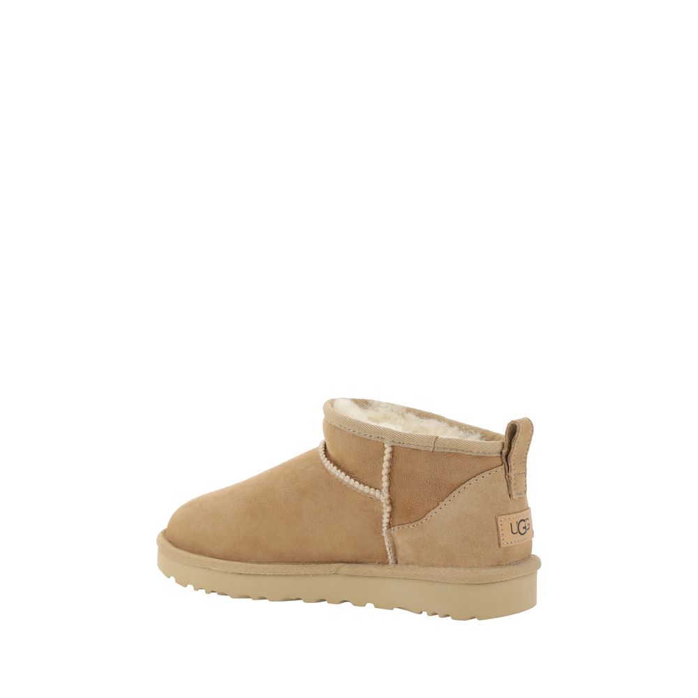 Ultra Mini Boots