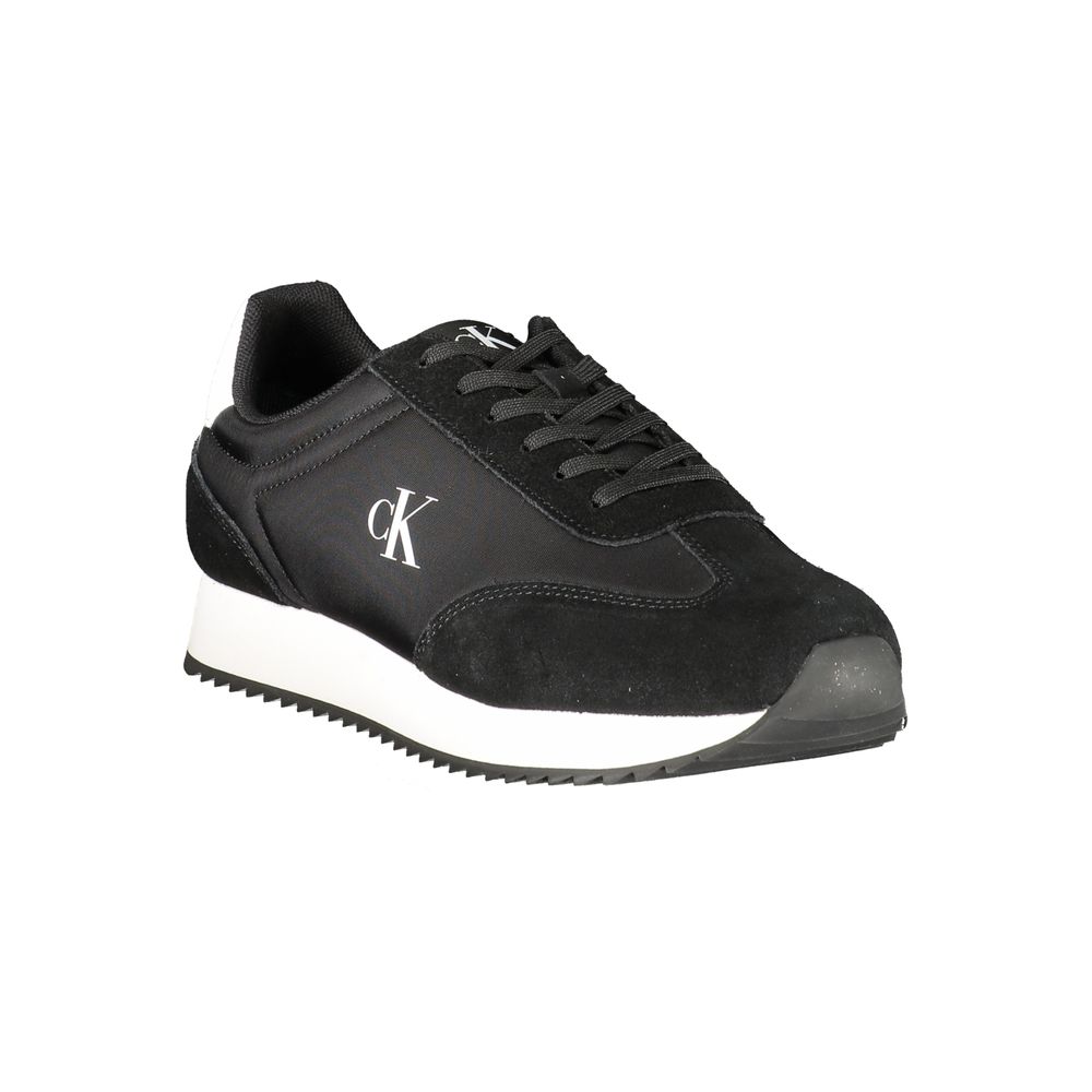 Sneaker de cuero negro para hombre