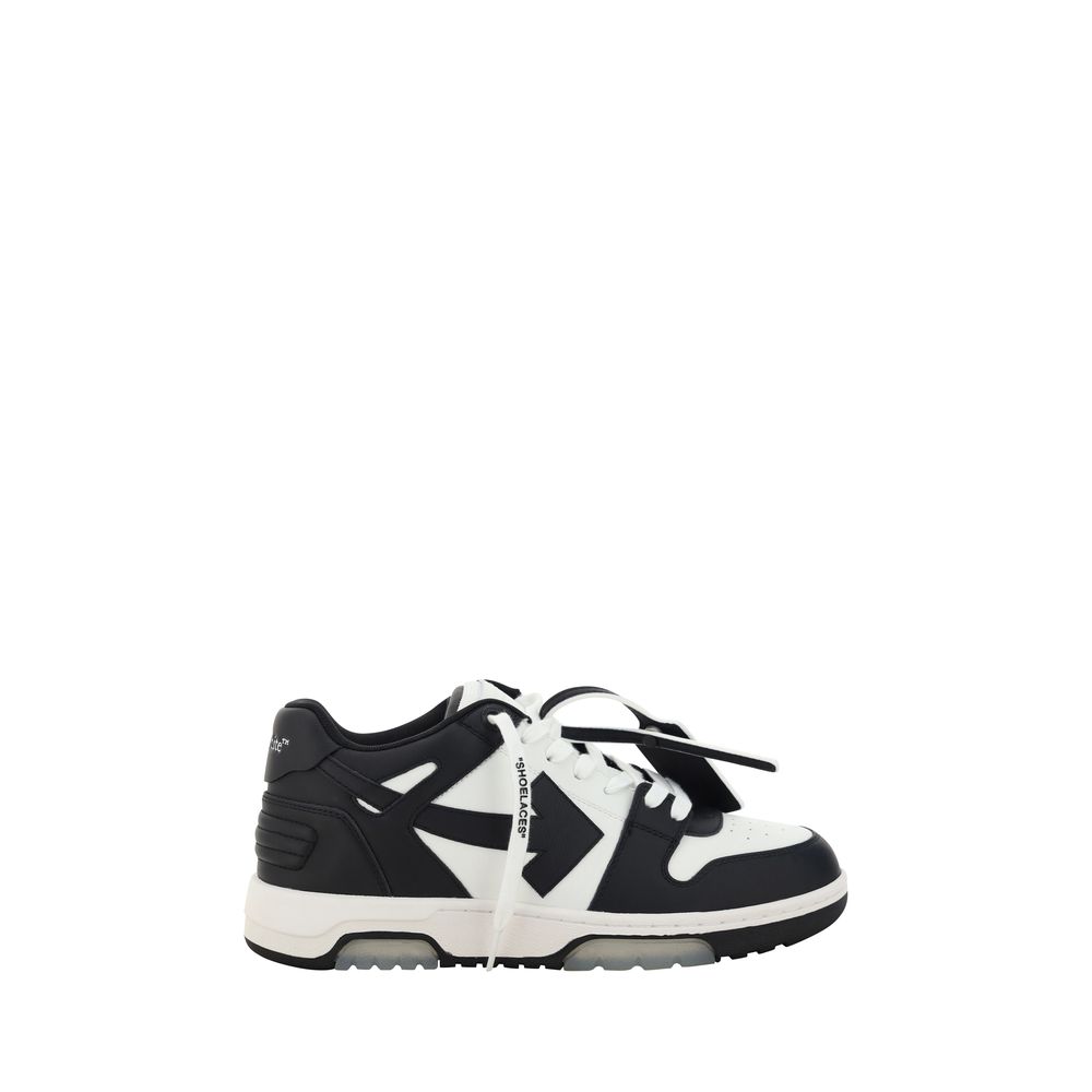 Zapatillas de deporte fuera de la oficina