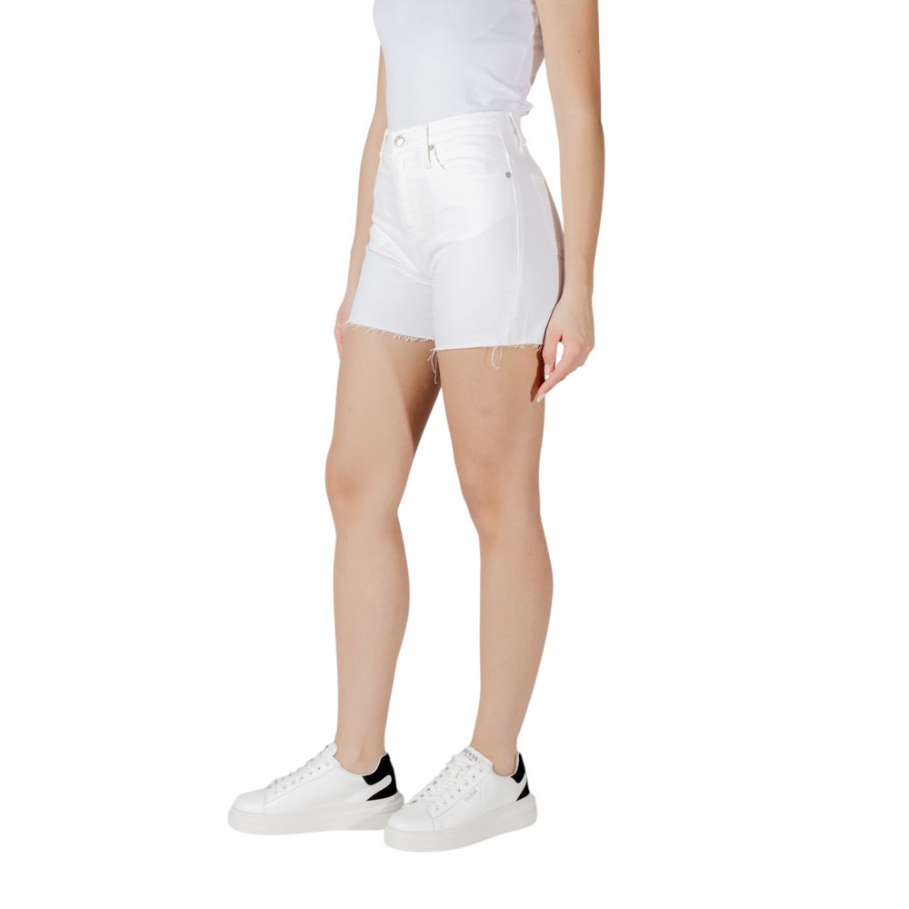 Short de algodón blanco