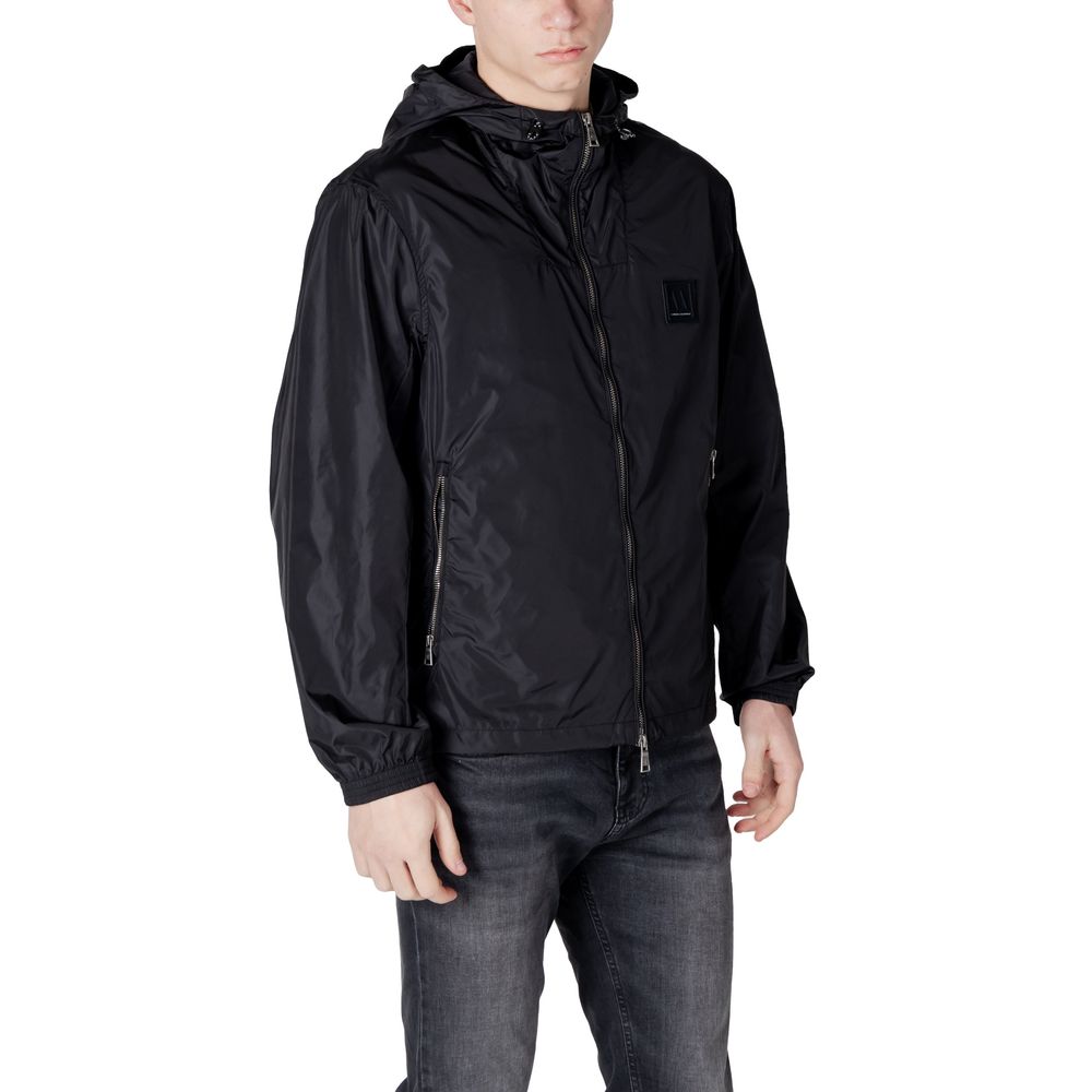 Chaquetas y abrigos de poliamida negra