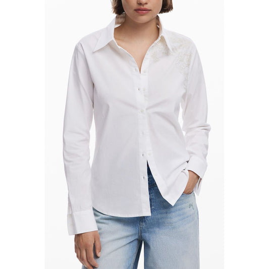 Camisa blanca de algodón