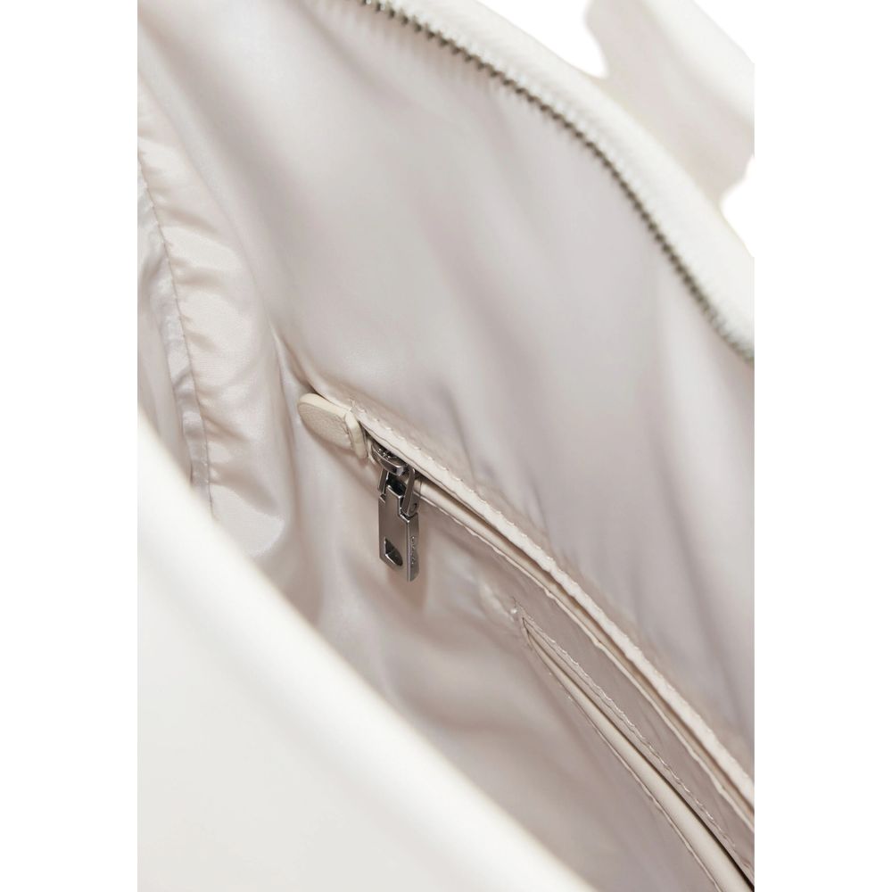 Mochila blanca de polietileno