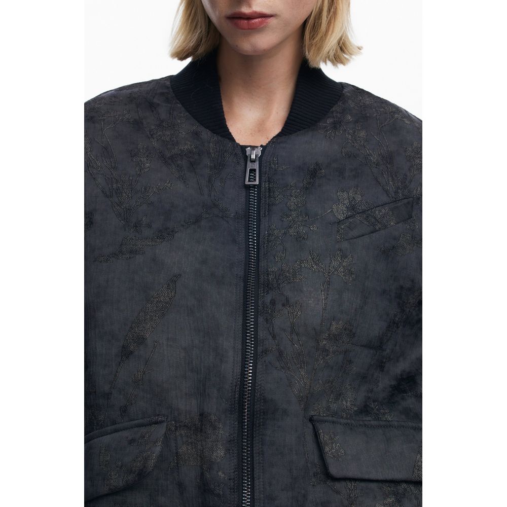 Chaqueta negra de poliéster para mujer