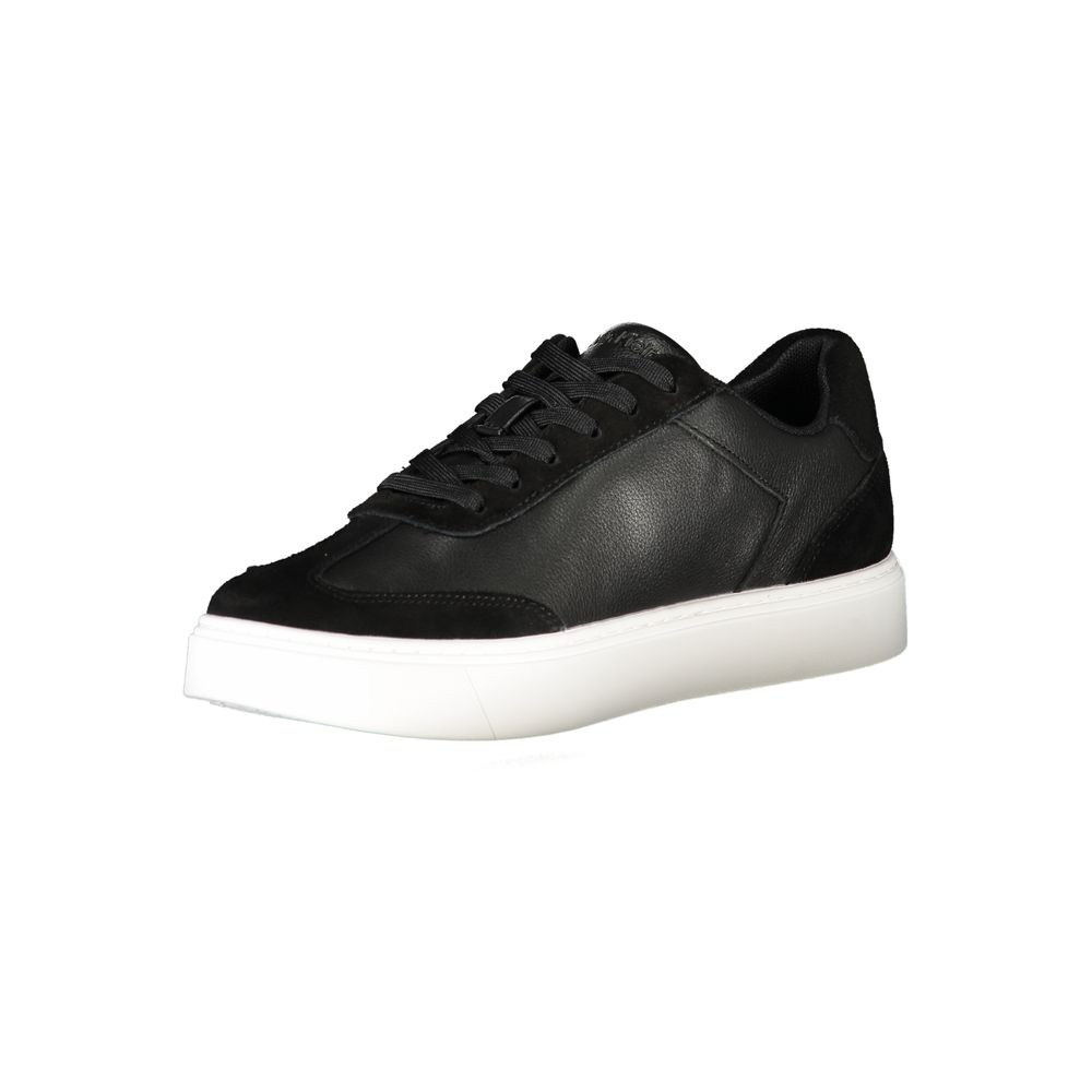 Sneaker de cuero negro para hombre